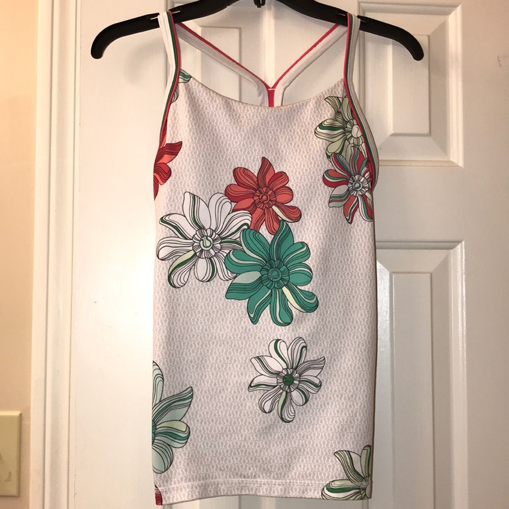 lululemon y tank size 6